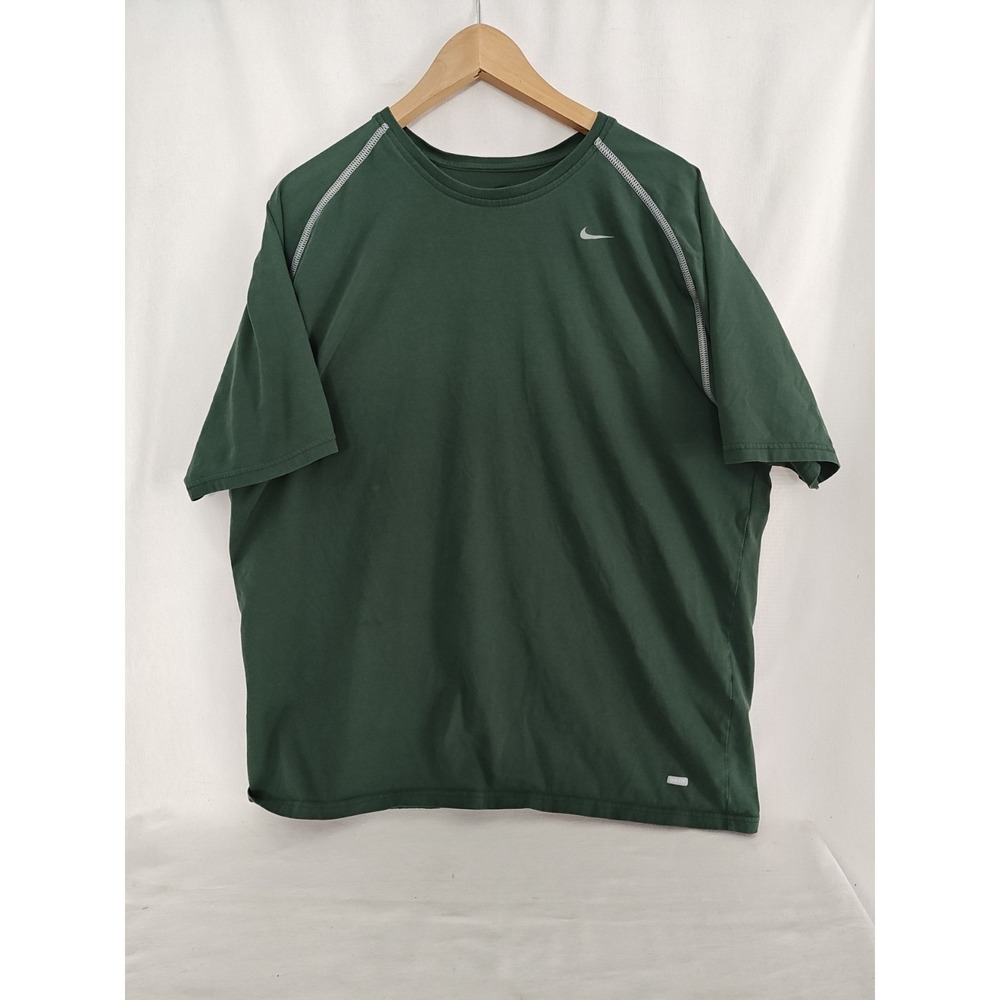 Vintage Team Nike Pro men's green Tshirt Men's size XL Cotton Polyester Blend